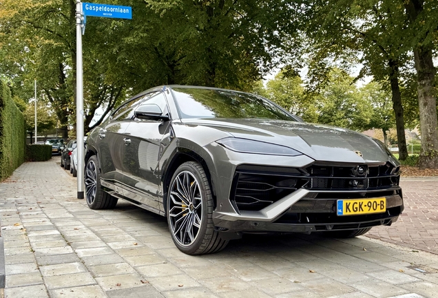 Lamborghini Urus SE