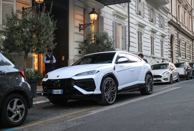 Lamborghini Urus SE