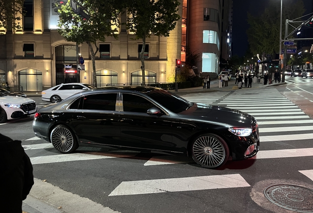 Mercedes-Maybach S 680 X223