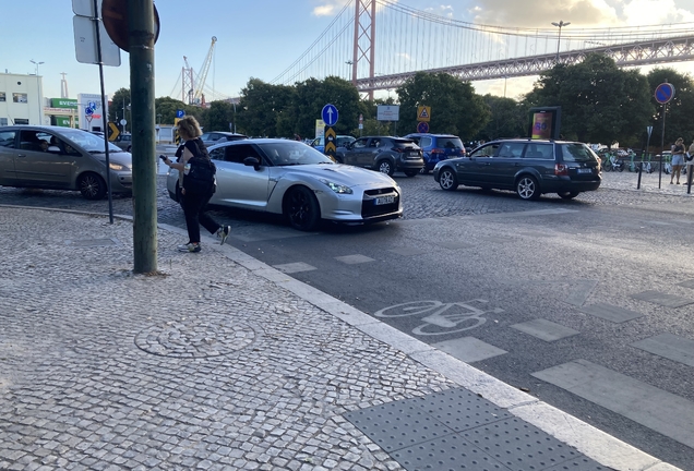 Nissan GT-R R35 2007