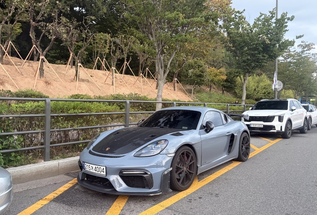 Porsche 718 Cayman GT4 RS