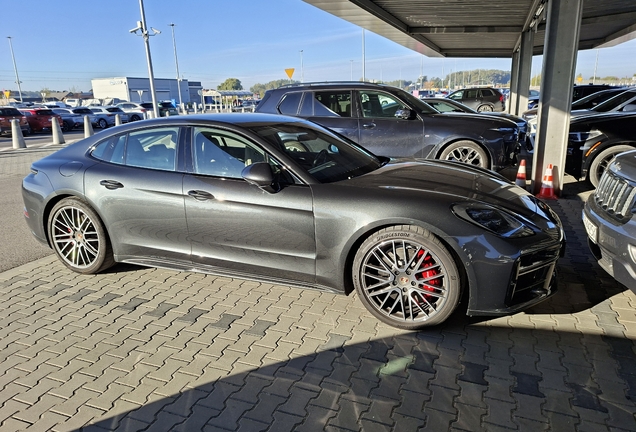 Porsche 972 Panamera GTS MkI