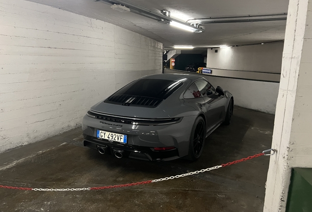 Porsche 992 Carrera 4 GTS MkII