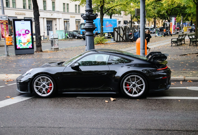 Porsche 992 GT3 MkII Weissach Package