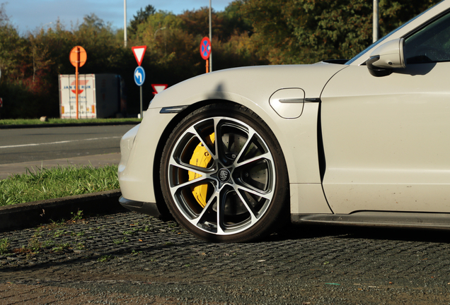 Porsche Taycan Turbo S MkI