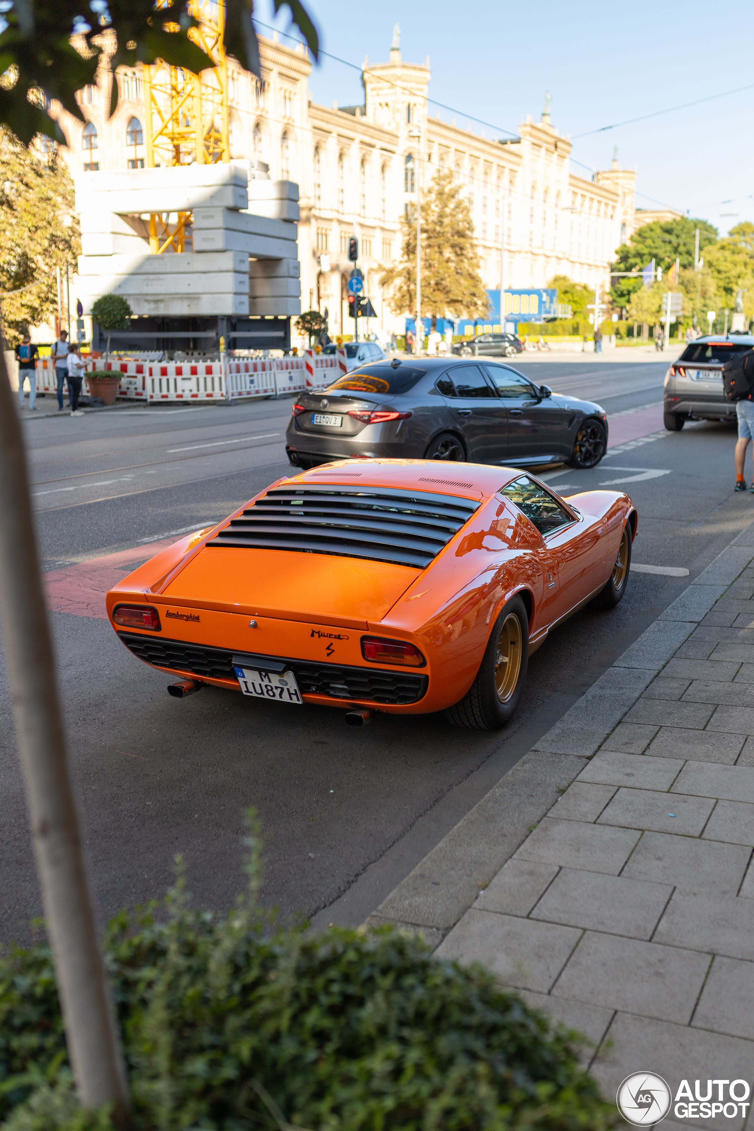 Lamborghini Miura P400 S