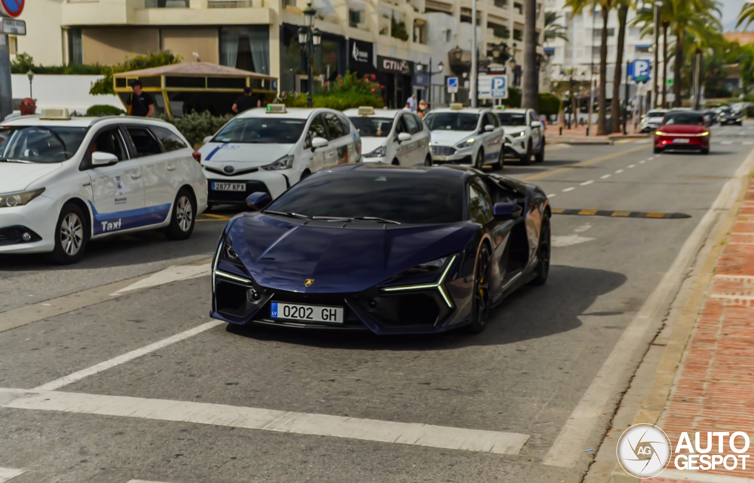 Lamborghini Revuelto