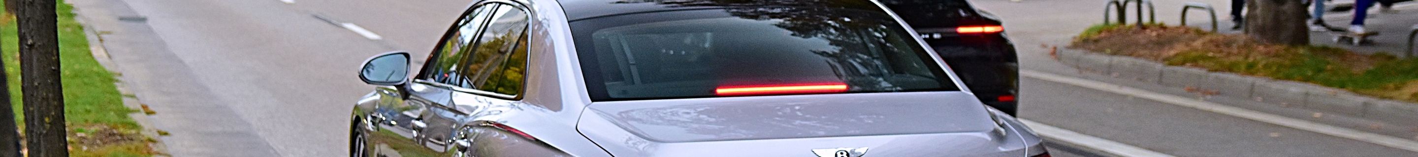 Bentley Flying Spur V8 2021