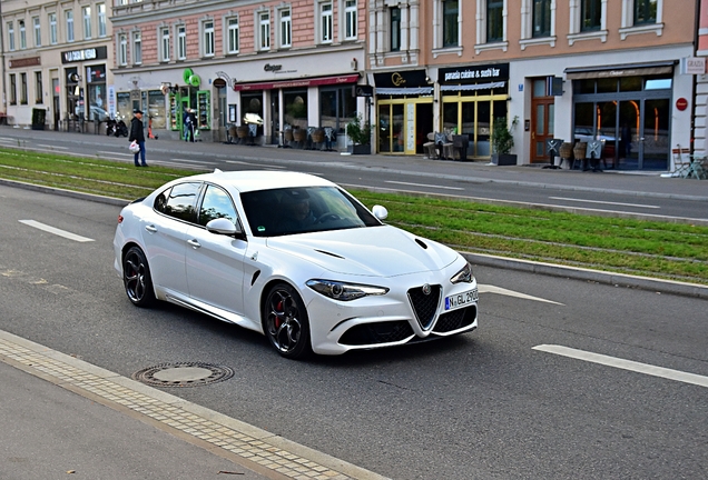 Alfa Romeo Giulia Quadrifoglio