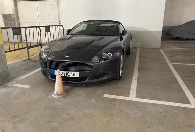 Aston Martin DB9 Volante