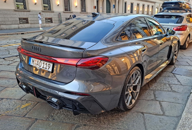Audi RS5 Sedan B10
