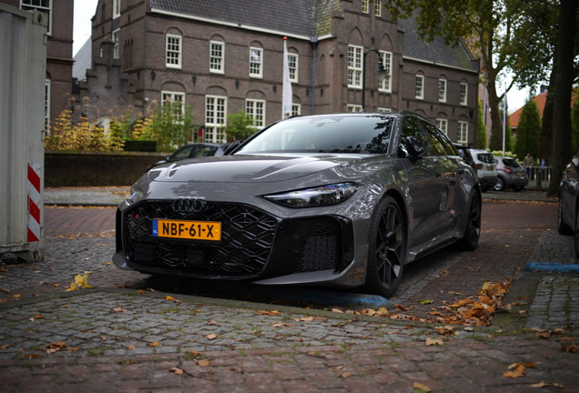 Audi RS5 Sedan B10