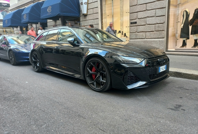 Audi RS6 Avant C8