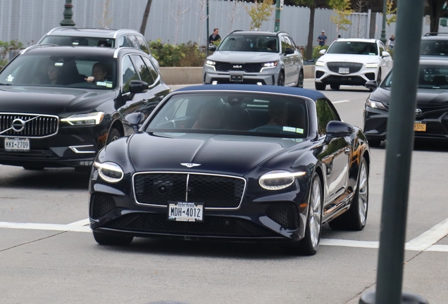 Bentley Continental GTC 2025
