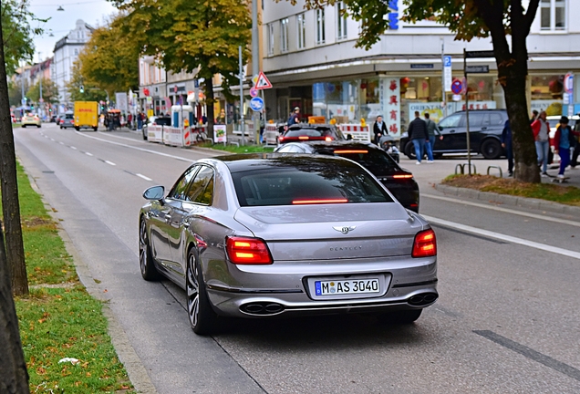 Bentley Flying Spur V8 2021