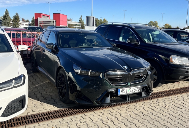 BMW M5 G90
