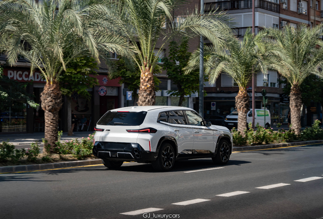 BMW XM G09
