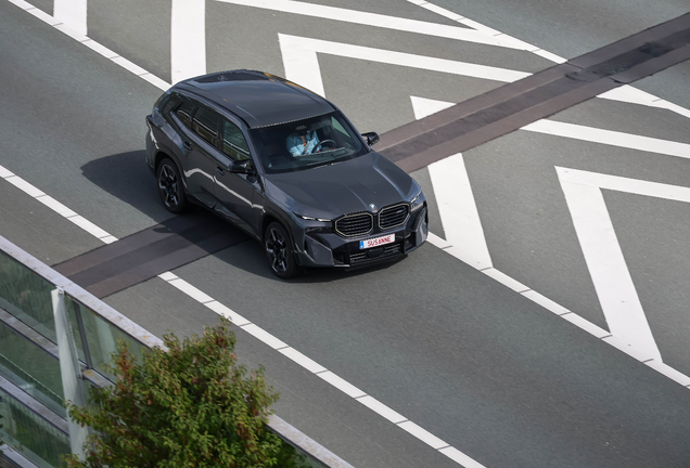 BMW XM G09