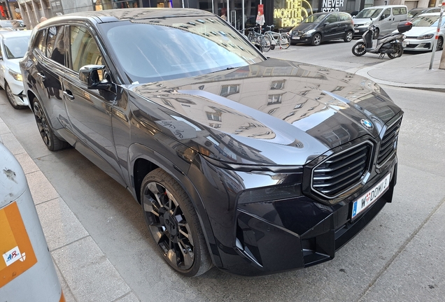 BMW XM G09