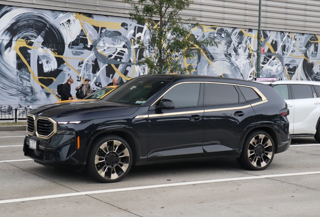 BMW XM G09
