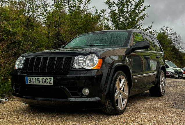 Jeep Grand Cherokee SRT-8 2005