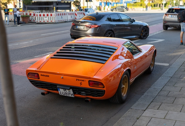 Lamborghini Miura P400 S