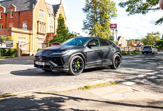Lamborghini Urus Performante