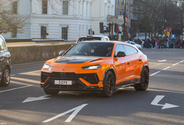 Lamborghini Urus Performante