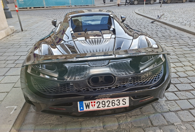 McLaren 750S