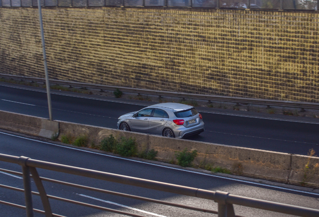 Mercedes-Benz A 45 AMG