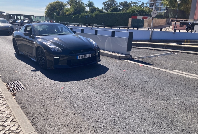 Nissan GT-R R35 2017
