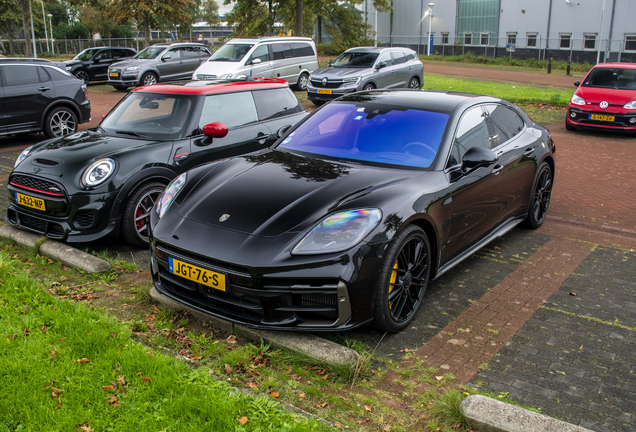 Porsche 972 Panamera Turbo S E-Hybrid