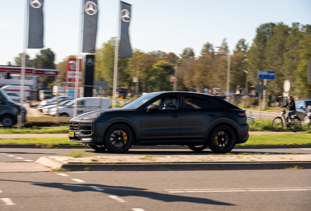 Porsche Cayenne Coupé Turbo E-Hybrid