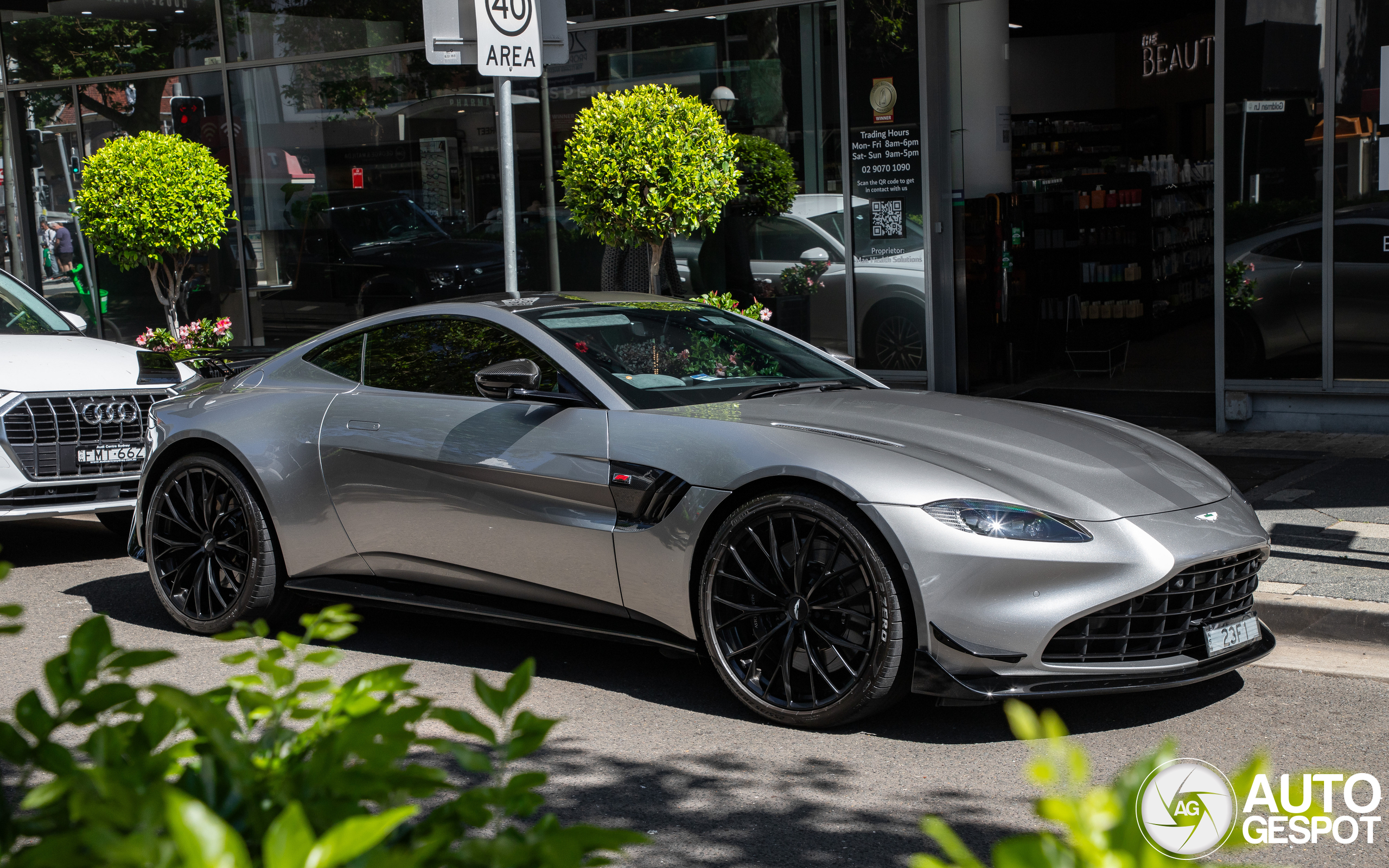 Aston Martin V8 Vantage Formula 1 Edition