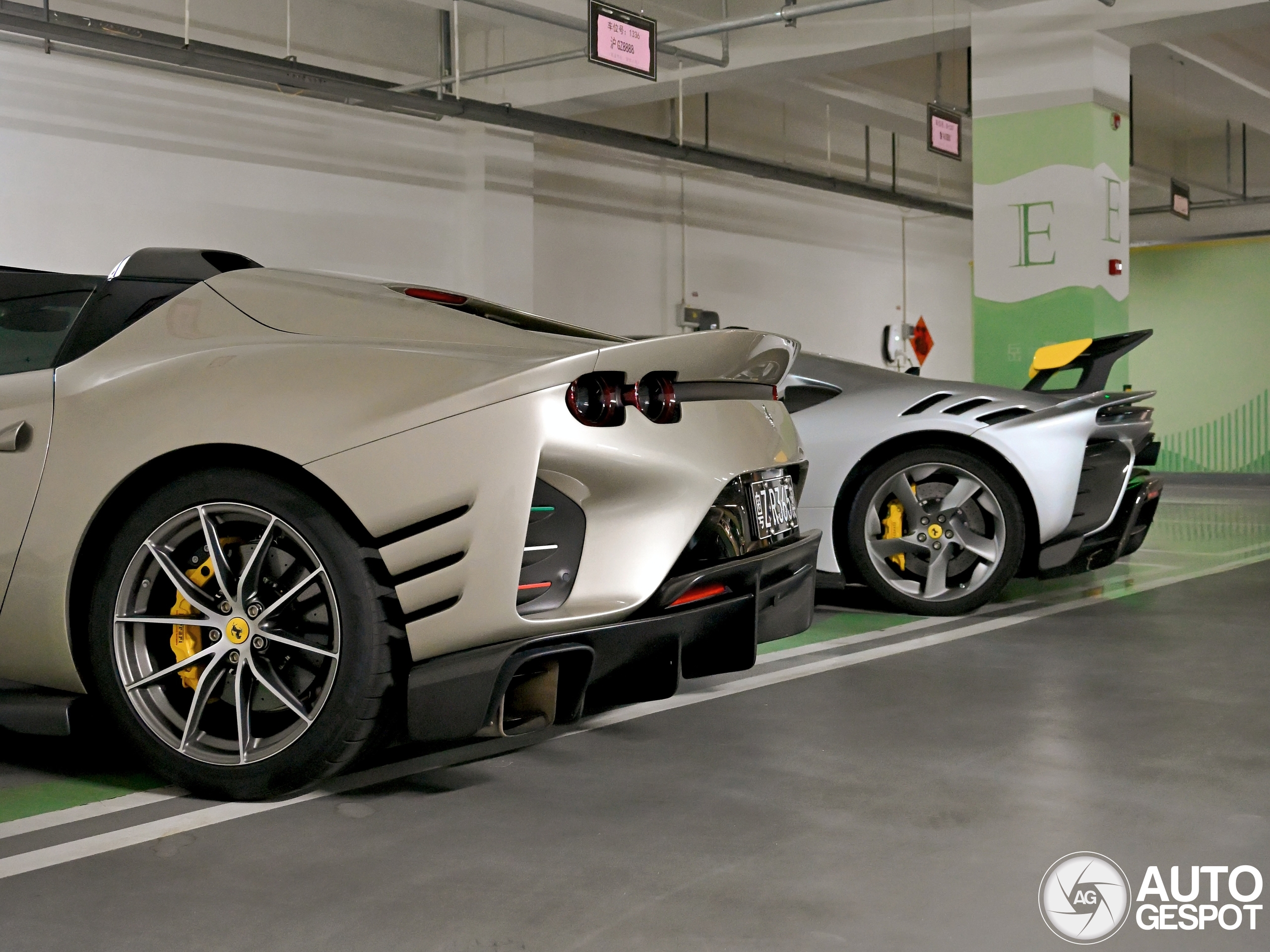 Ferrari 812 Competizione A