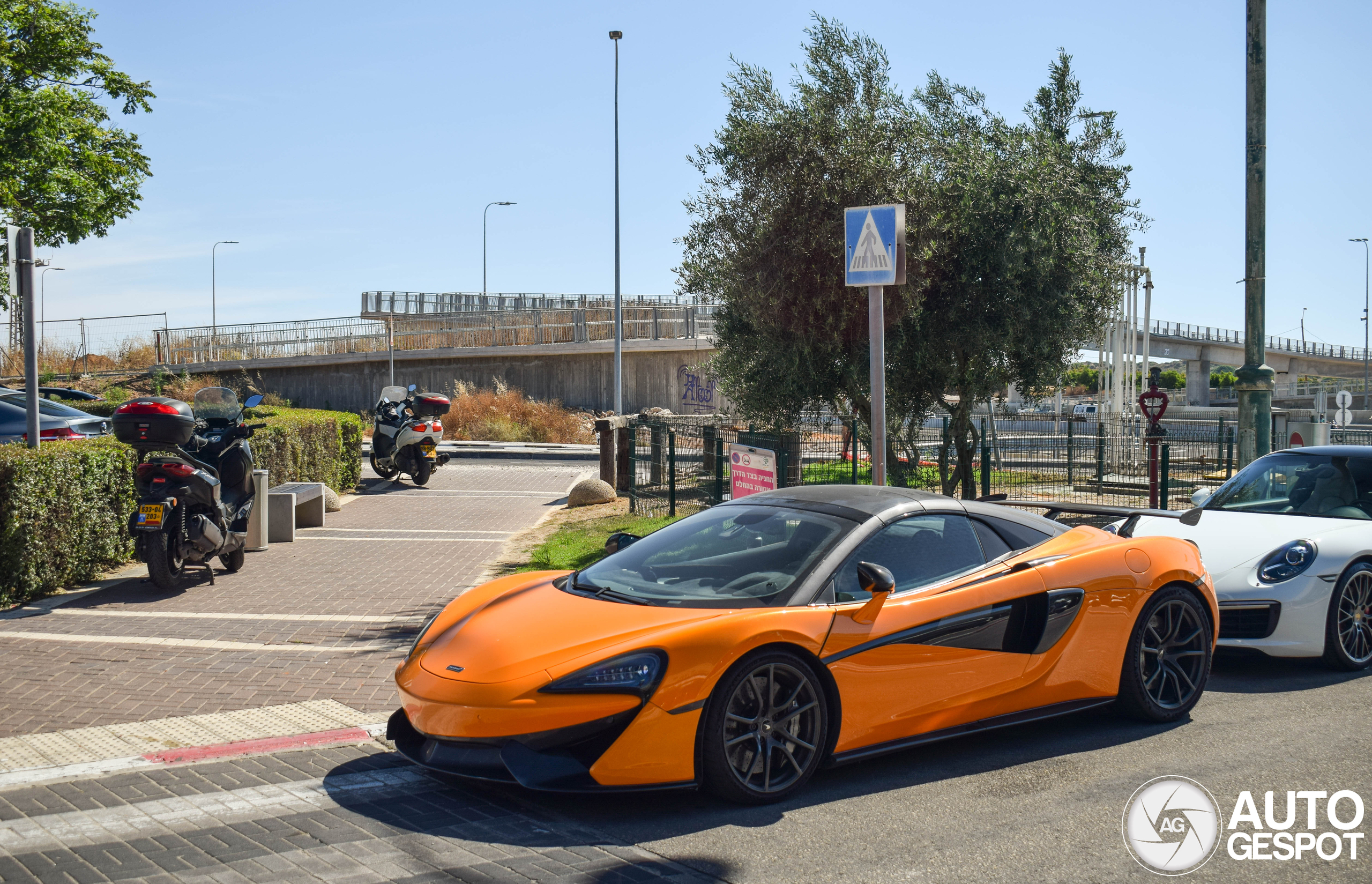 McLaren 570S Spider