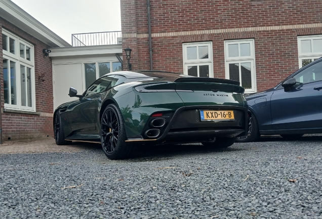 Aston Martin DB12 S