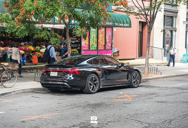 Audi RS E-Tron GT 2025