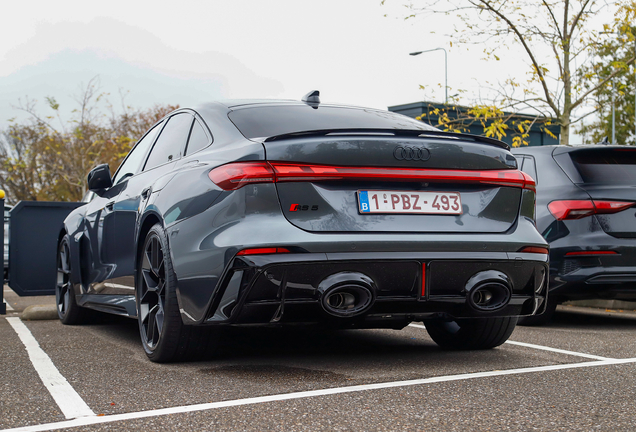 Audi RS5 Sedan B10