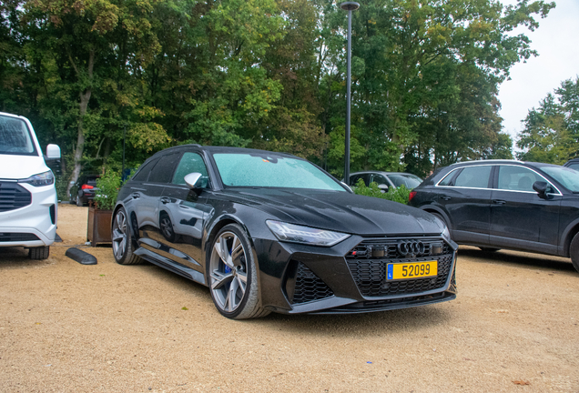 Audi RS6 Avant C8