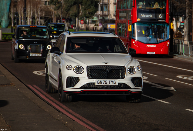 Bentley Bentayga Hybrid S 2024 Black Edition