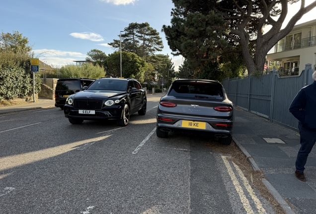 Bentley Bentayga V8 S 2022