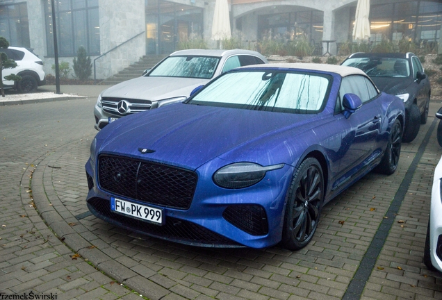 Bentley Continental GTC 2025