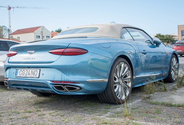 Bentley Continental GTC Mulliner 2025