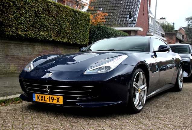 Ferrari GTC4Lusso