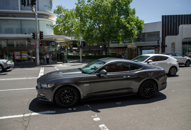 Ford Mustang GT 2015