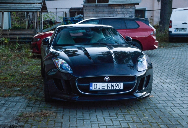 Jaguar F-TYPE S Coupé