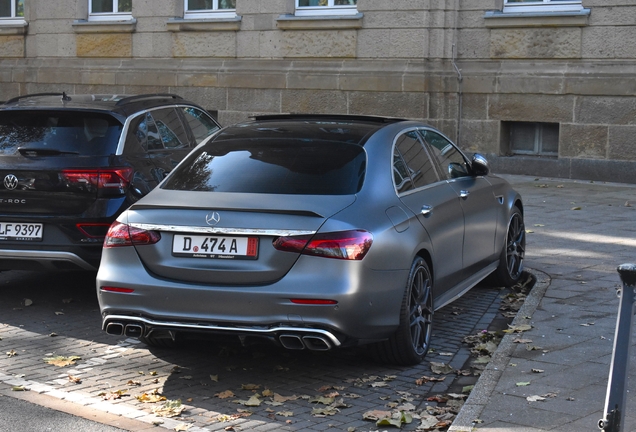 Mercedes-AMG E 63 S W213 2021