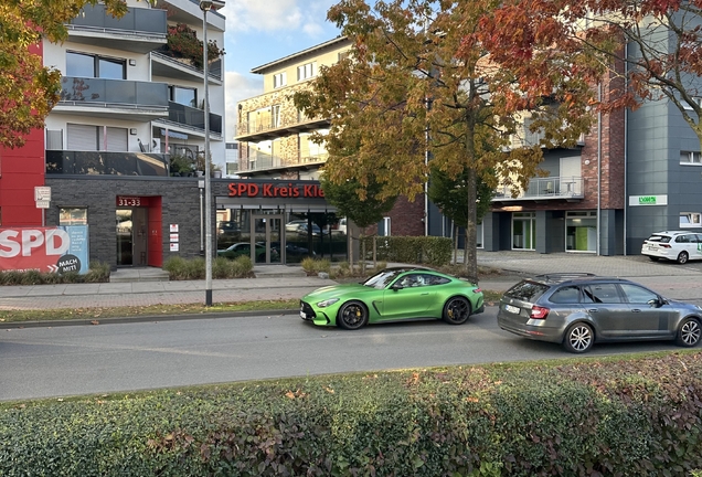 Mercedes-AMG GT 63 C192