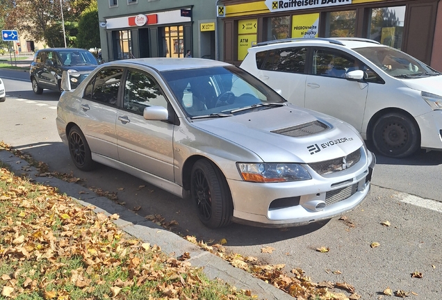 Mitsubishi Lancer Evolution IX